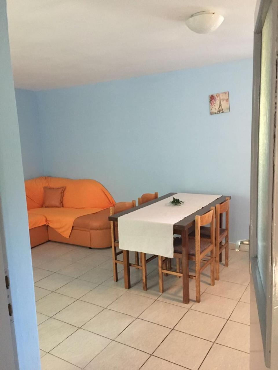 Apartament Posedarje Bagian luar foto